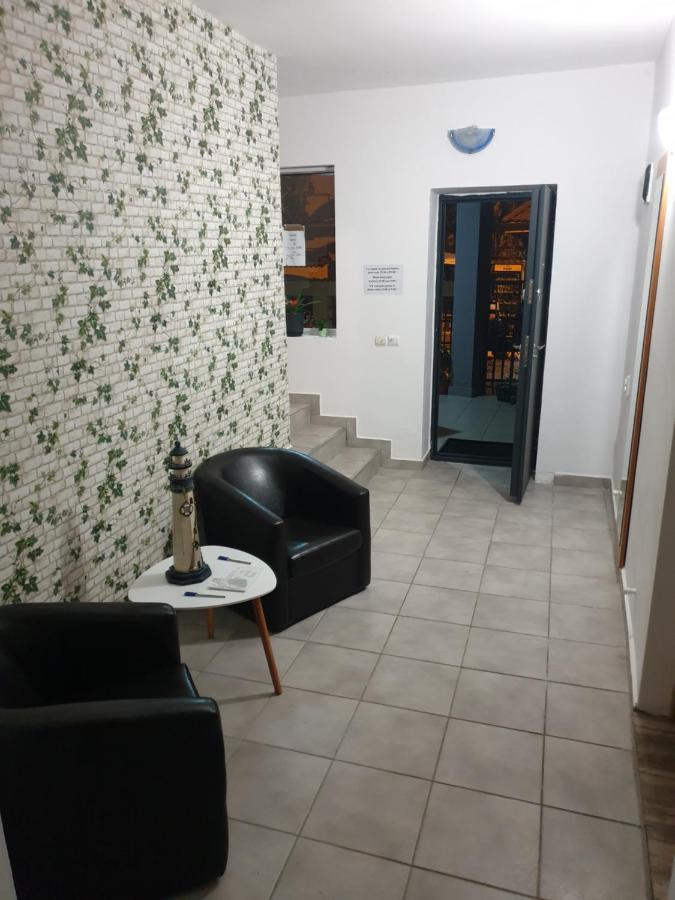 Dms Family House Hostel Eforie Sud  Luaran gambar